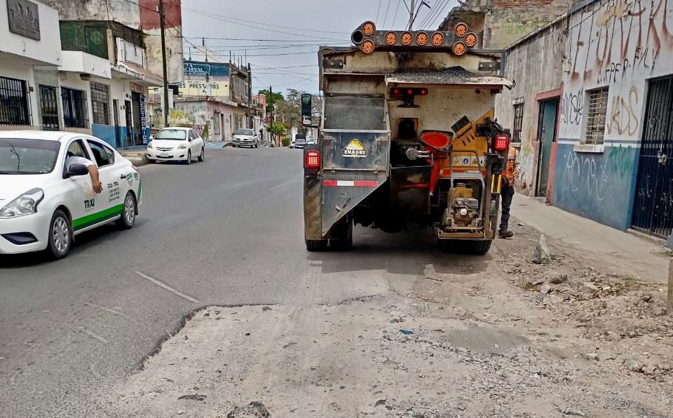 Avanza Programa De Bacheo Para Mejoramiento Urbano En Mazatlán Cafe Negro Portal 7989